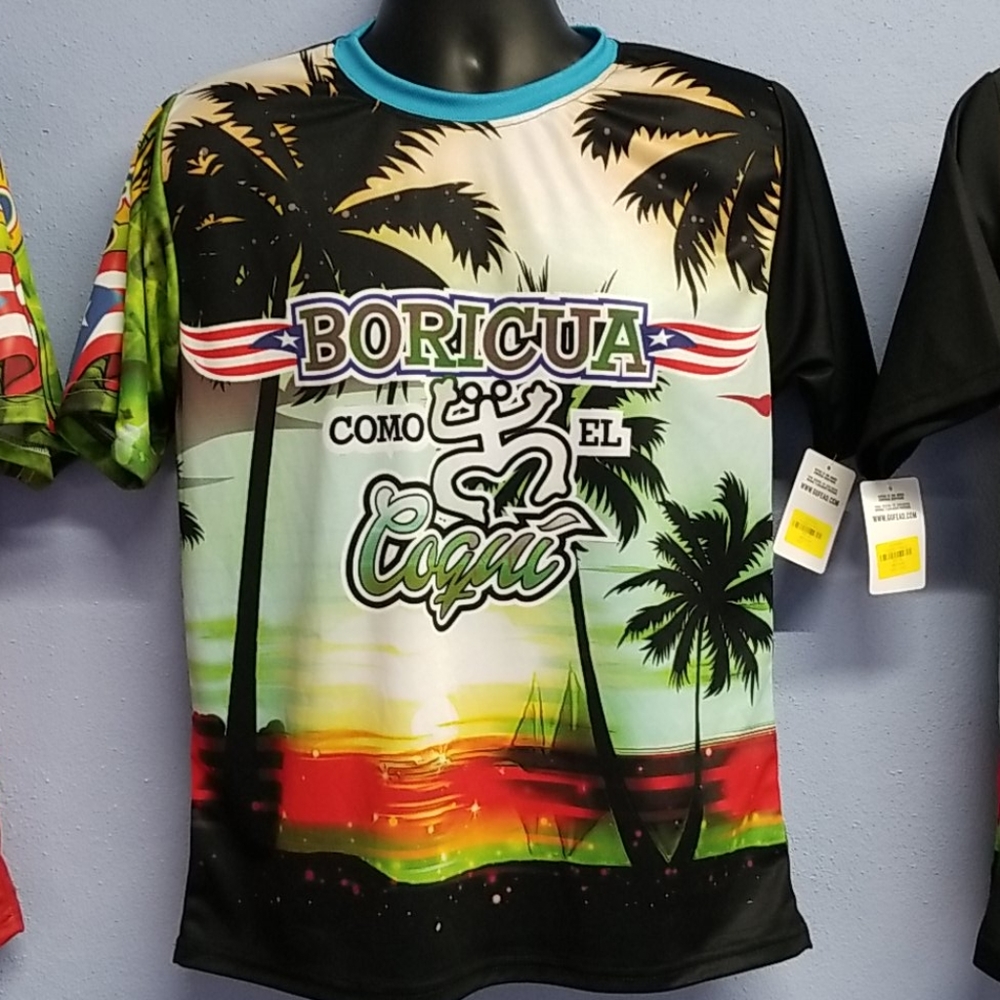 BORICUA COMO EL COQUI TSHIRT.  GUFEAO PUERTO RICO